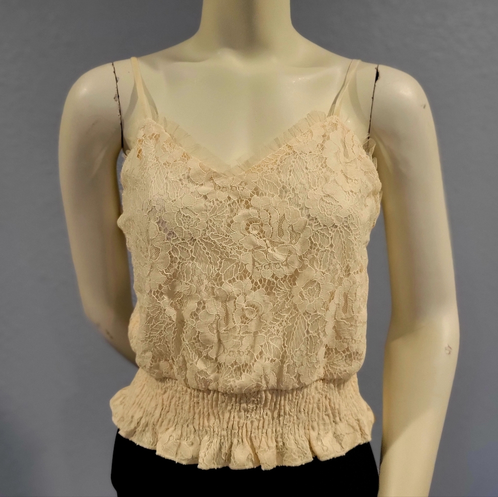 WILOW & ROOTS NEW IVORY  White LACE FLORAL TOP Camise Size M